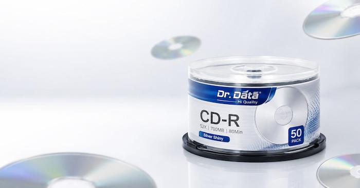 بهترین CD خام برای ضبط موسیقی، اسناد و فایل‌های مهم؛ بررسی مزایا، معایب و راهنمای خرید دکتر دیتا CD-R پک 50 عددی
